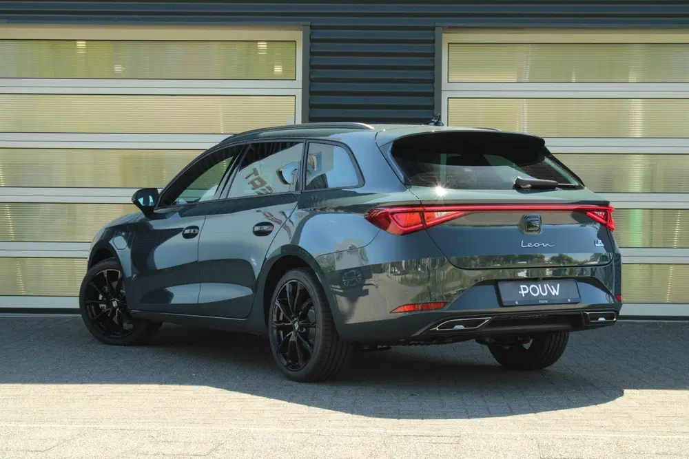 SEAT Leon 1.5 TSI 204pk e-Hybrid FR Business uit 2026, foto 13