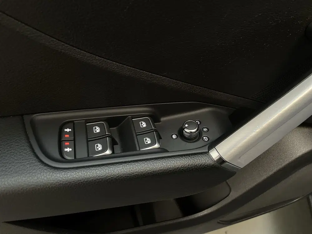 Audi Q2 30 TFSI Epic Navigatie LED Climate Control uit 2019, foto 15