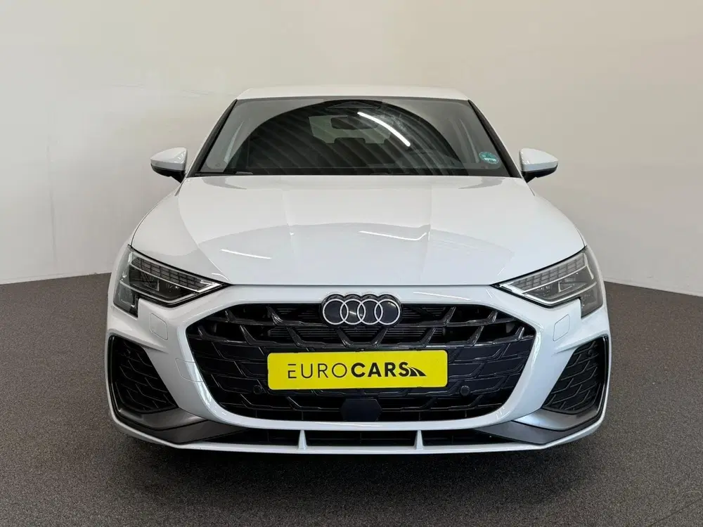Audi A3 35 TFSI S-line Edition SONOS Premium Audio uit 2026, foto 2