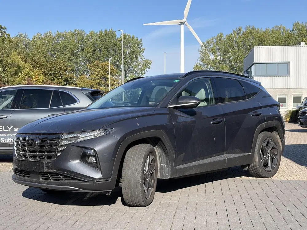 Hyundai TUCSON 1.6 T-GDI PHEV Premium Sky 4WD uit 2022, foto 2