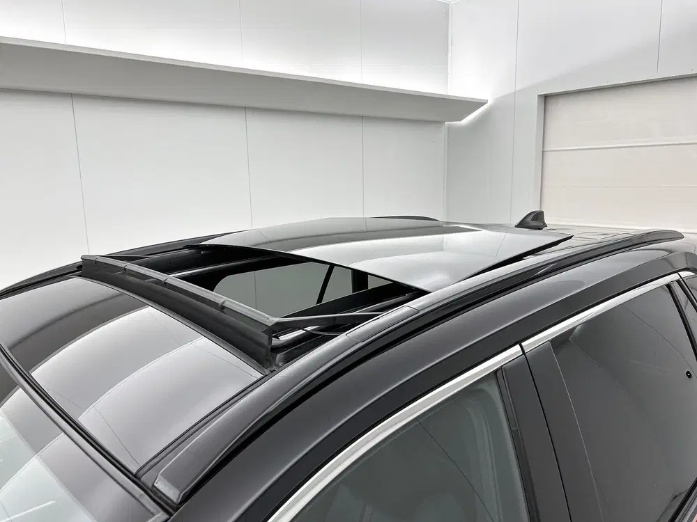 Toyota RAV 4 2.5 Plug-in Hybrid AWD Bi-Tone Plus uit 2022, foto 13