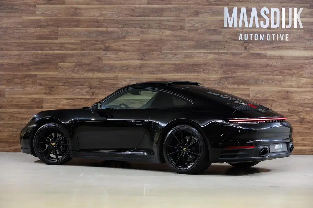 Porsche 911 3.0 Carrera uit 2020, foto 12