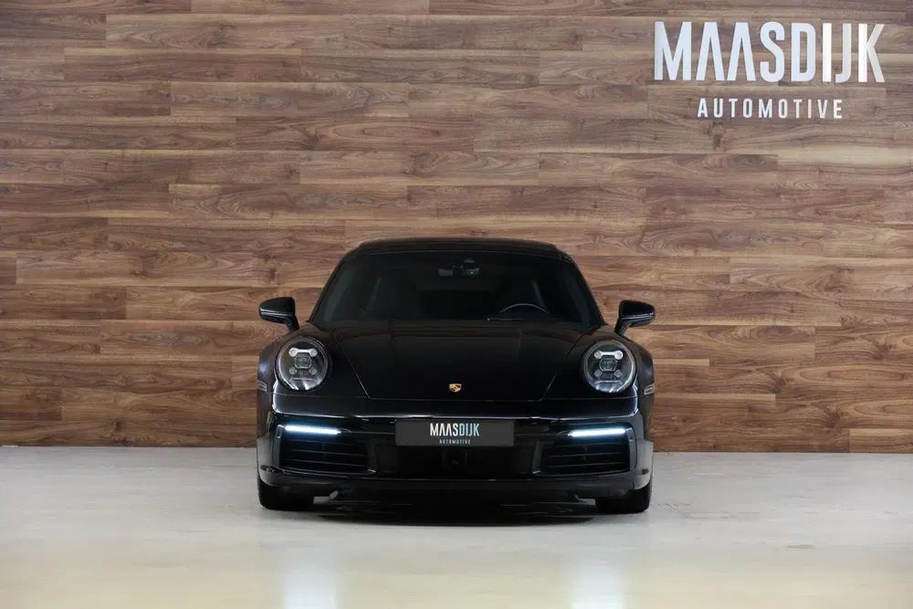 Porsche 911 3.0 Carrera uit 2020, foto 2