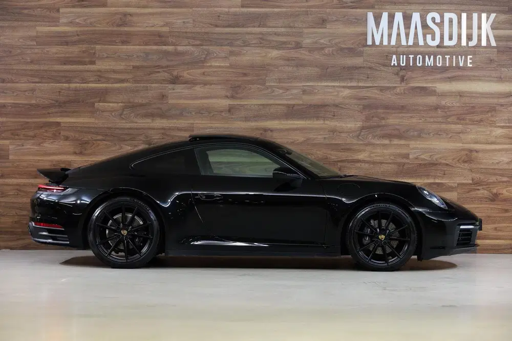 Porsche 911 3.0 Carrera uit 2020, foto 6