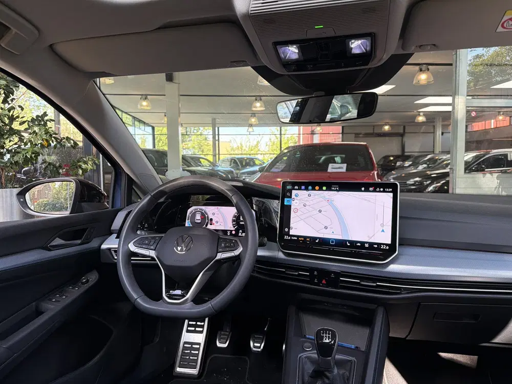 Volkswagen Golf 1.5 TSI LIFE EDITION CAMERA uit 2026, foto 13