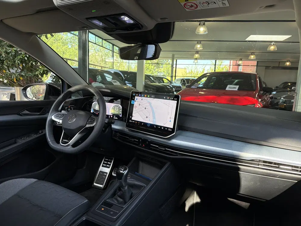 Volkswagen Golf 1.5 TSI LIFE EDITION CAMERA uit 2026, foto 5