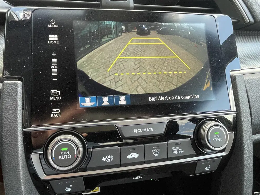 Honda Civic 1.0 i-VTEC Automaat 5D Elegance uit 2020, foto 9