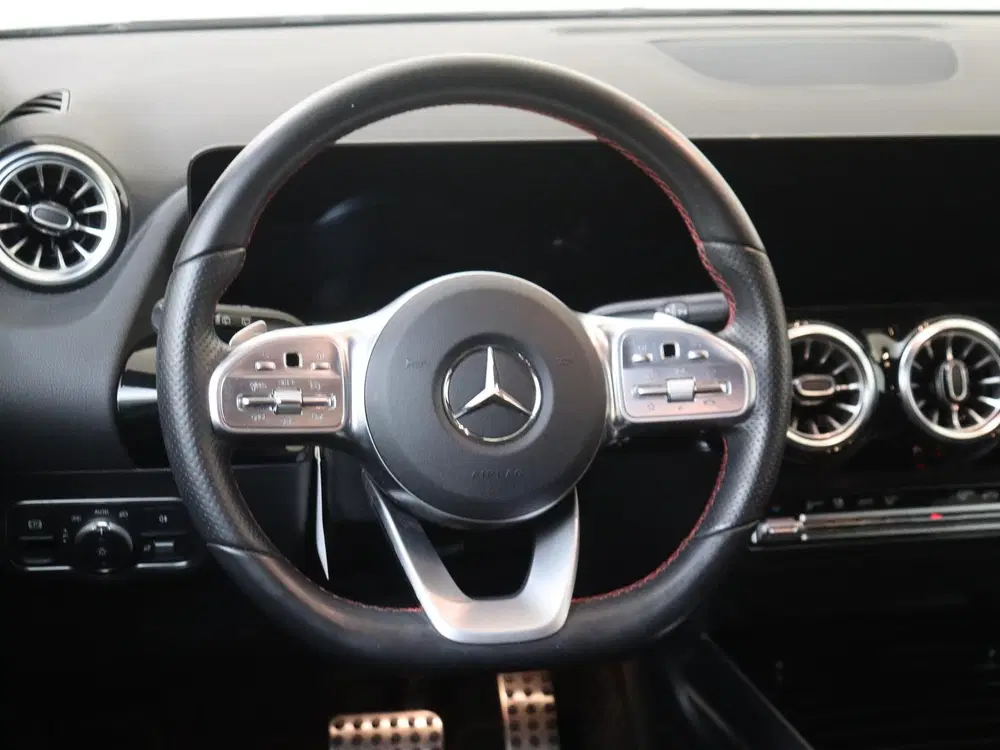 Mercedes-Benz B-Klasse 180 Business Solution AMG uit 2021, foto 10