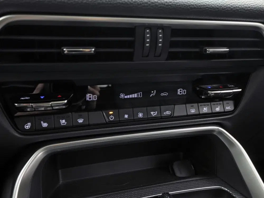 Mazda CX-60 2.5 e-SkyActiv PHEV Takumi 328Pk Automaat uit 2022, foto 10