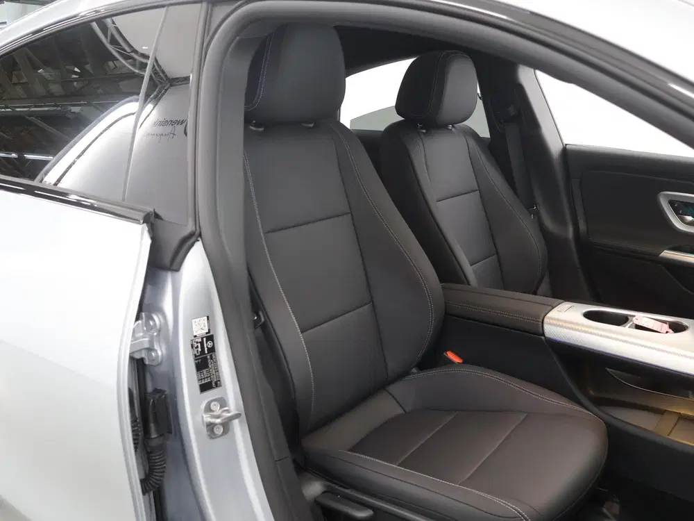 Mercedes-Benz CLA 180 Business Solution AMG uit 2026, foto 11
