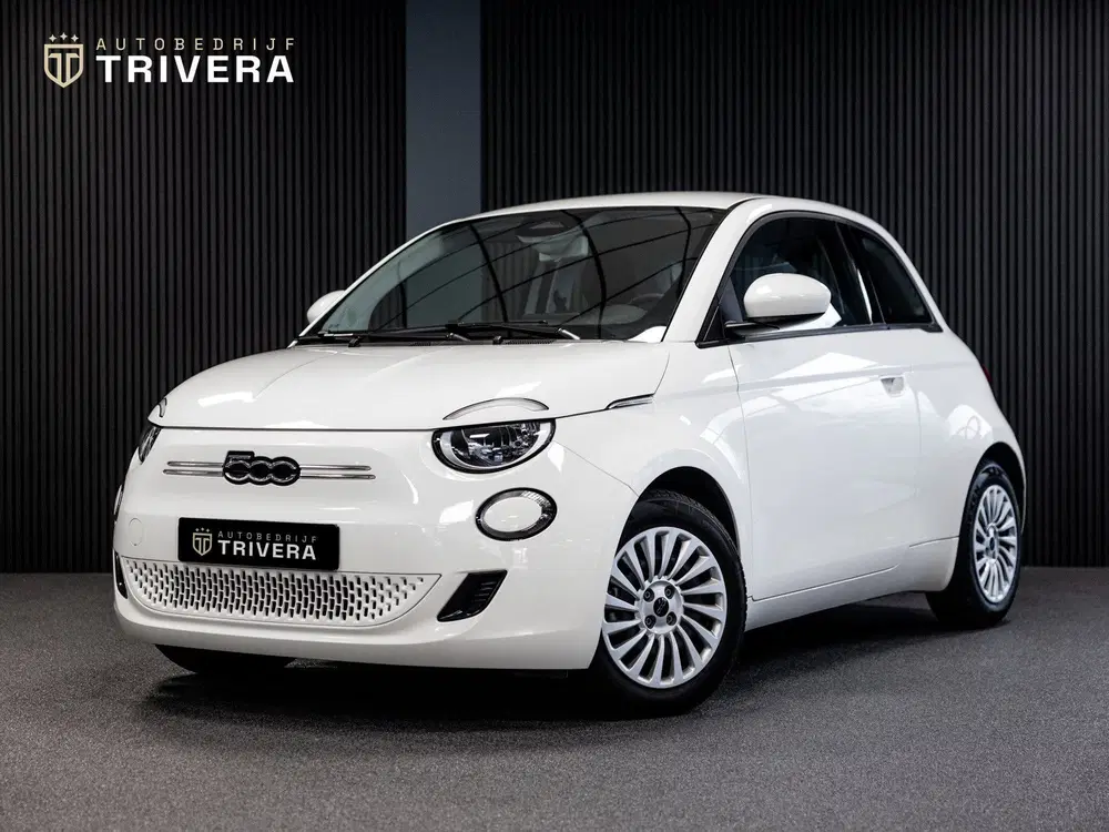 Fiat 500 Urban 24 kWh l SoH 96% l Virtueel cockpit uit 2023