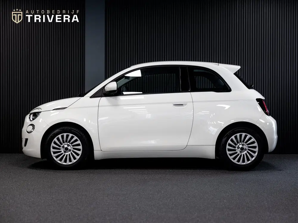 Fiat 500 Urban 24 kWh l SoH 96% l Virtueel cockpit uit 2023, foto 3