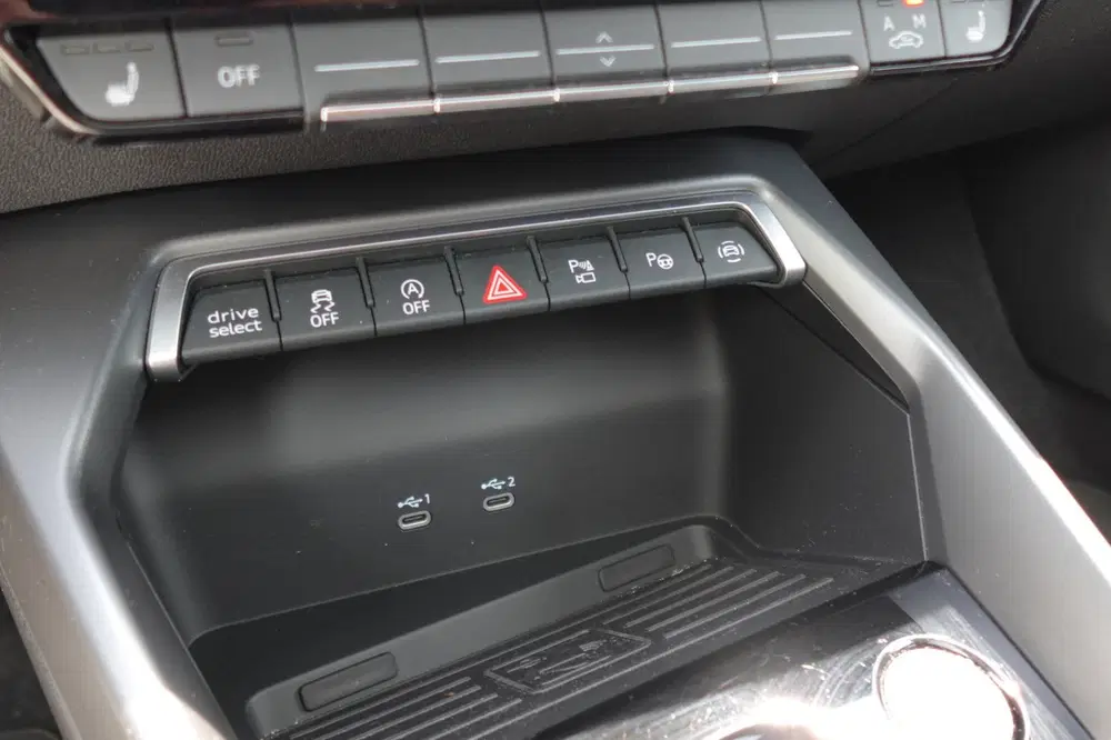 Audi S3 2.0 TFSI S3 quattro PANO AKRA KEYLESS' uit 2024, foto 7