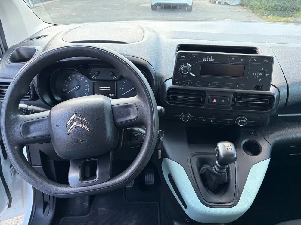 Citroën Berlingo Citroen Berlingo XL 1.2 PureTech Live uit 2019, foto 15