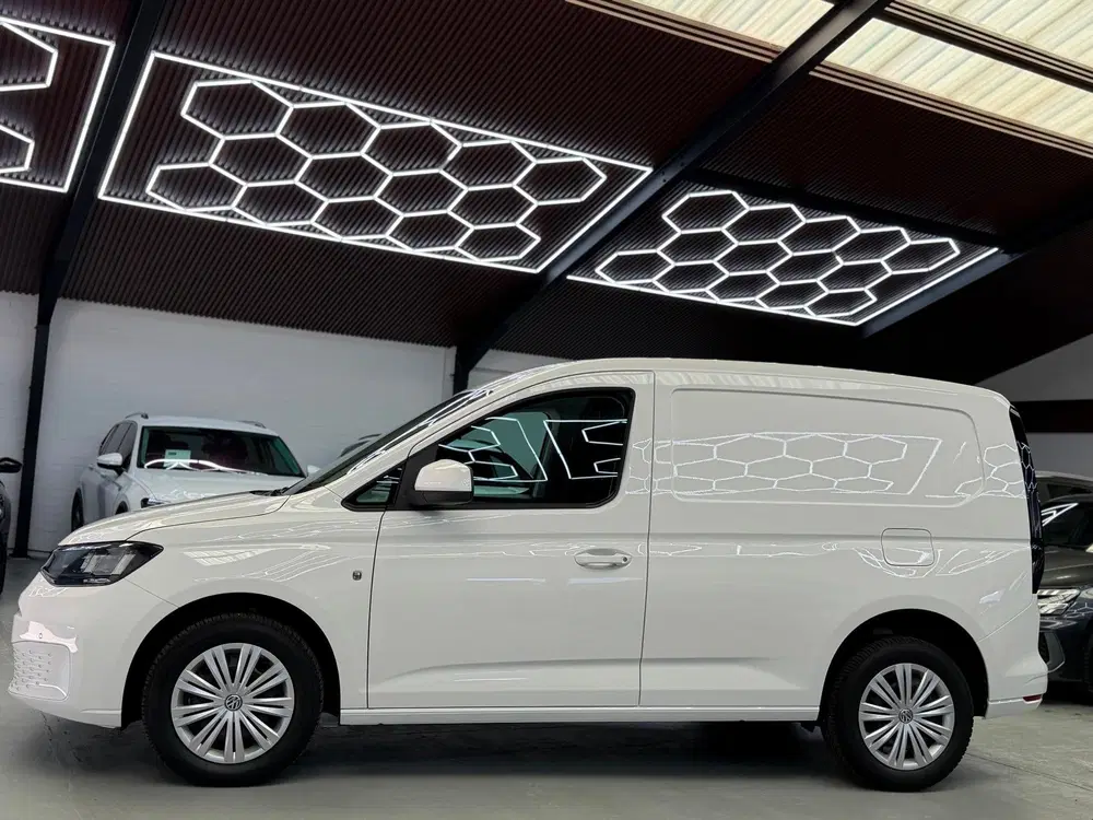 Volkswagen Caddy 1.5 TSI CarPlay Camera Automaat uit 2023, foto 11