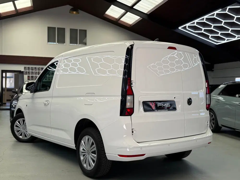 Volkswagen Caddy 1.5 TSI CarPlay Camera Automaat uit 2023, foto 2