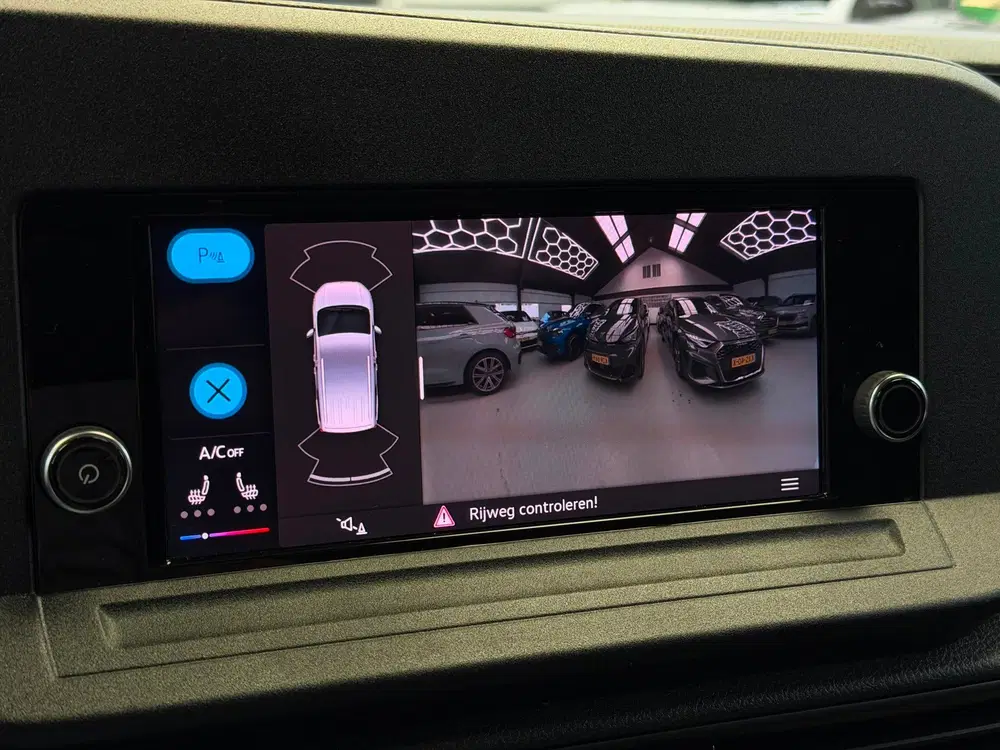 Volkswagen Caddy 1.5 TSI CarPlay Camera Automaat uit 2023, foto 8