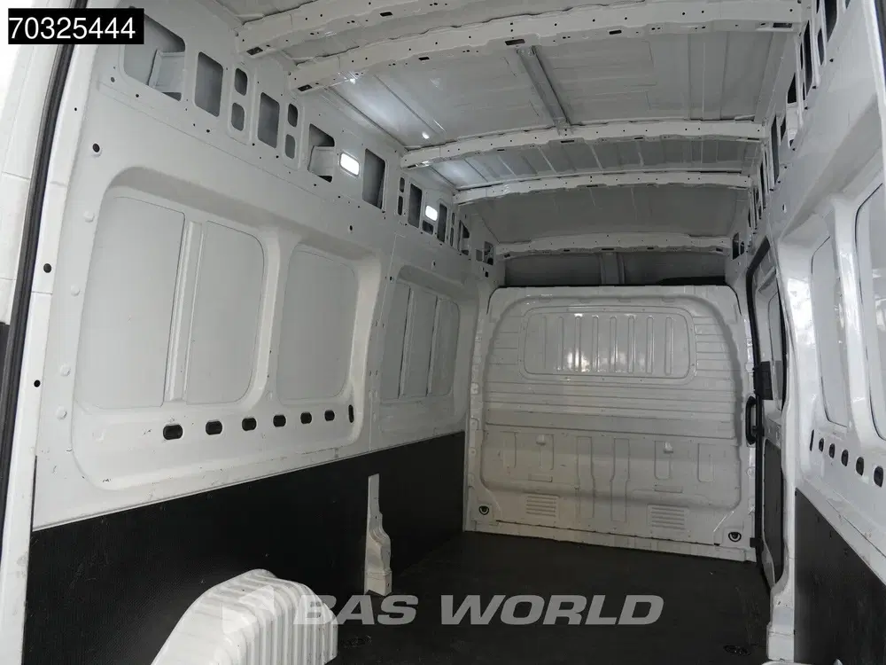 Maxus Deliver 9 Hoog Dak L3H3 LED Airco Cruise Parkeersens uit 2024, foto 11