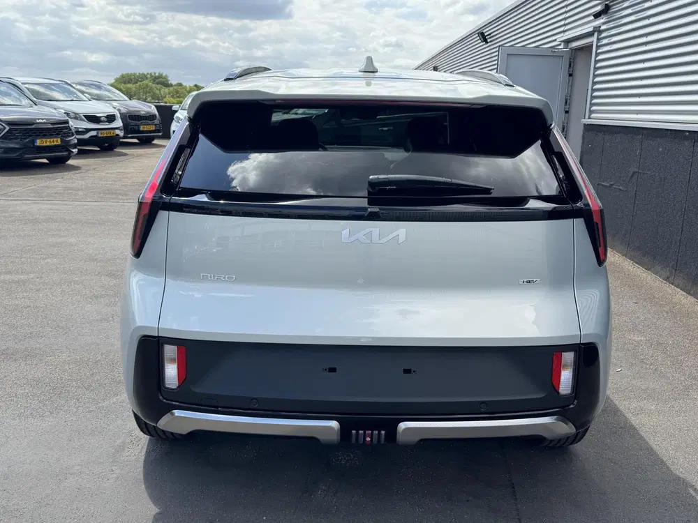 Kia Niro 1.6 GDi Hybrid DynamicLine FACELIFT ACTIE uit 2026, foto 4