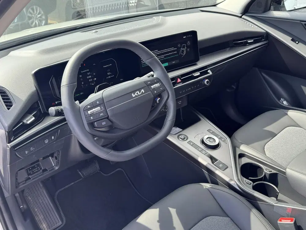 Kia Niro 1.6 GDi Hybrid DynamicLine FACELIFT ACTIE uit 2026, foto 5