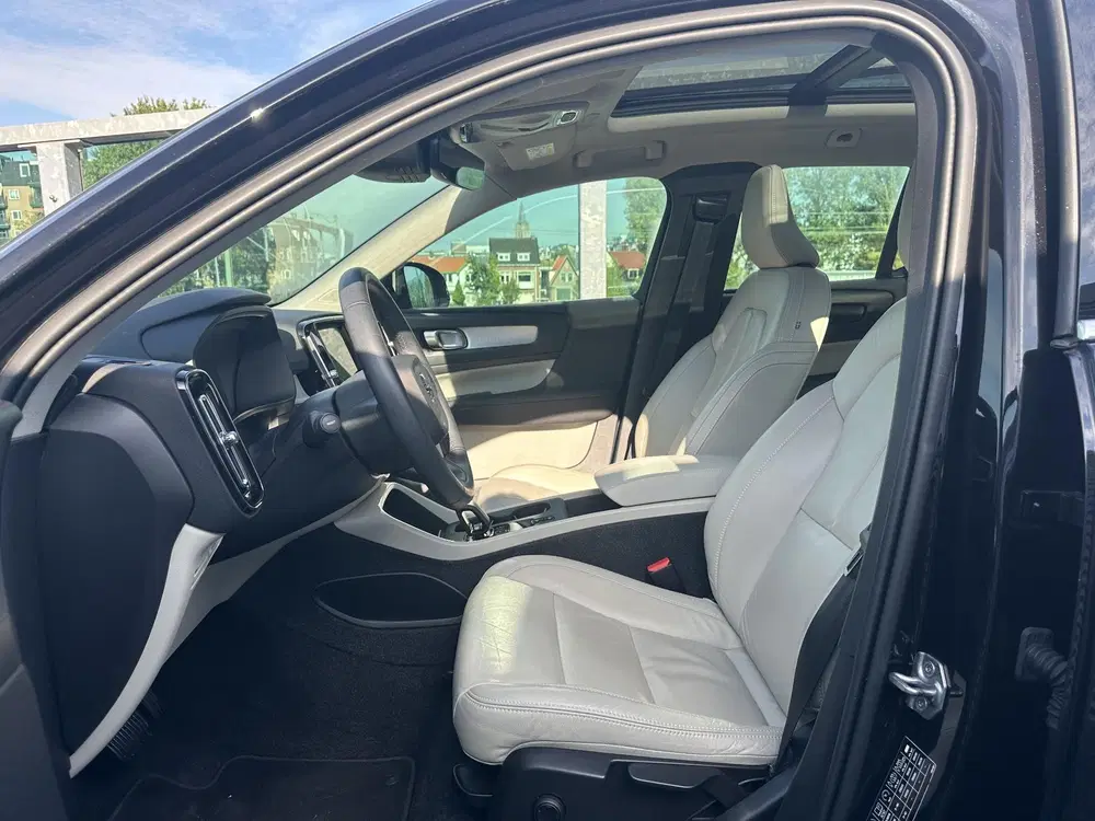 Volvo XC40 1.5 T4 Recharge Inscription Expression PHE uit 2021, foto 7