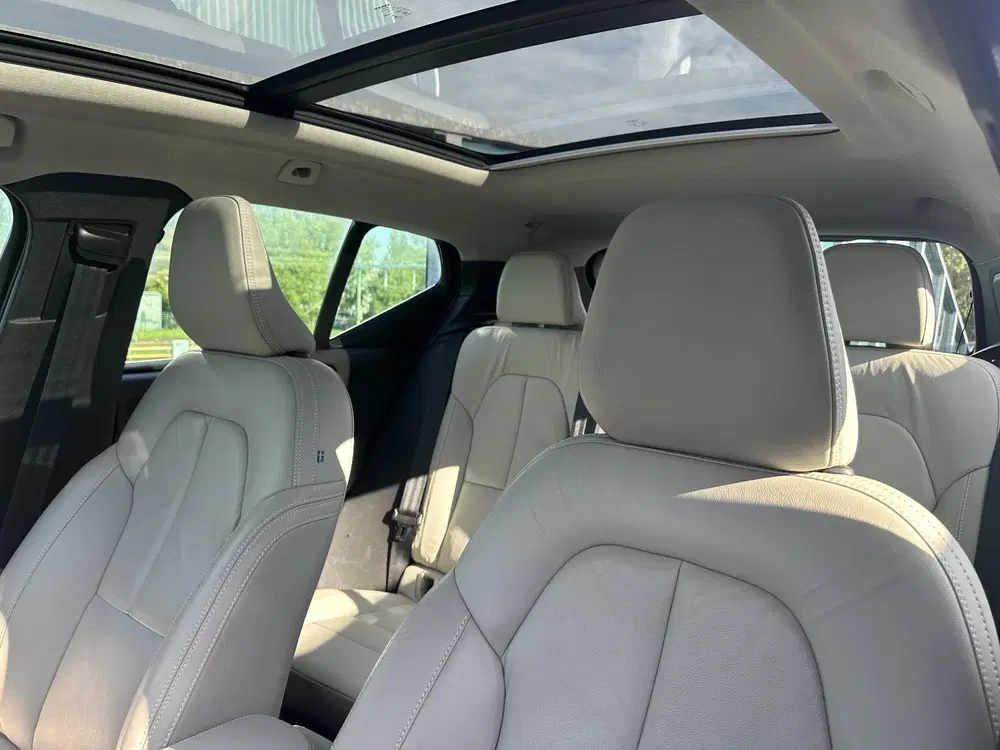 Volvo XC40 1.5 T4 Recharge Inscription Expression PHE uit 2021, foto 9