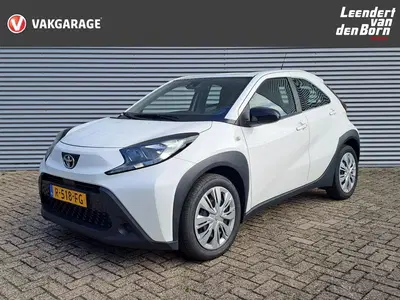 Toyota Aygo X 1.0 VVT-i MT Play uit 2022