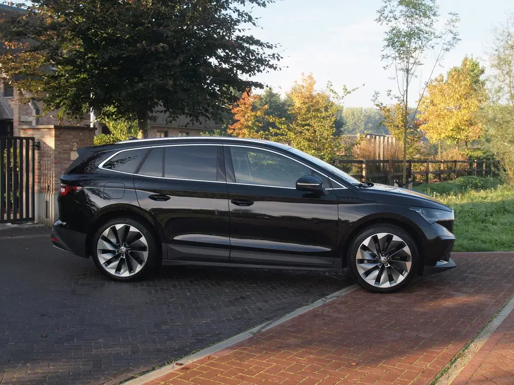Skoda Enyaq 80 First Edition uit 2021, foto 11
