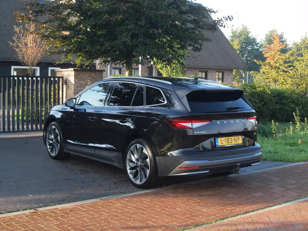 Skoda Enyaq 80 First Edition uit 2021, foto 8