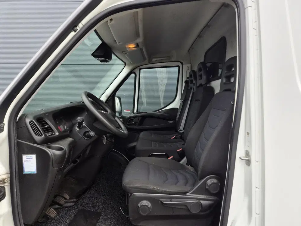 Iveco Daily 35S16V 2.3 L2H2 Clima 155 PK 3500 kg trekk uit 2019, foto 4