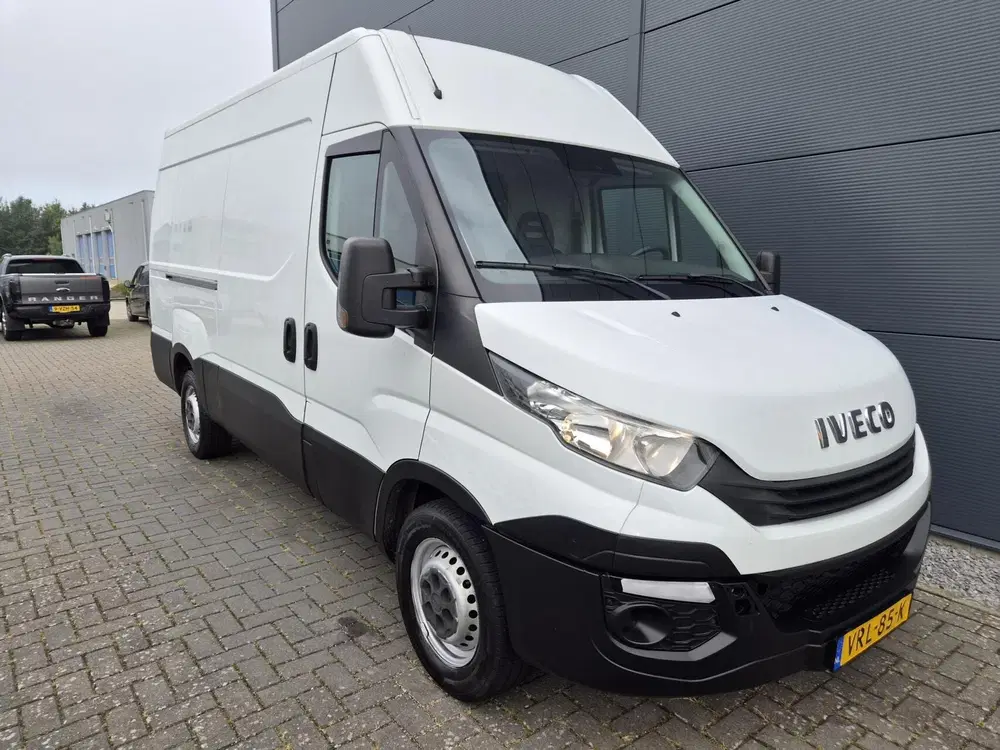 Iveco Daily 35S16V 2.3 L2H2 Clima 155 PK 3500 kg trekk uit 2019, foto 5