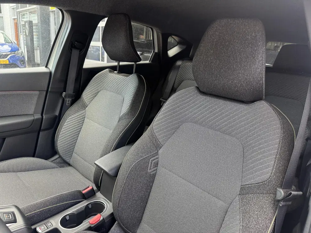 Renault Captur 1.8 E-Tech full hybrid 160 techno uit 2025, foto 12
