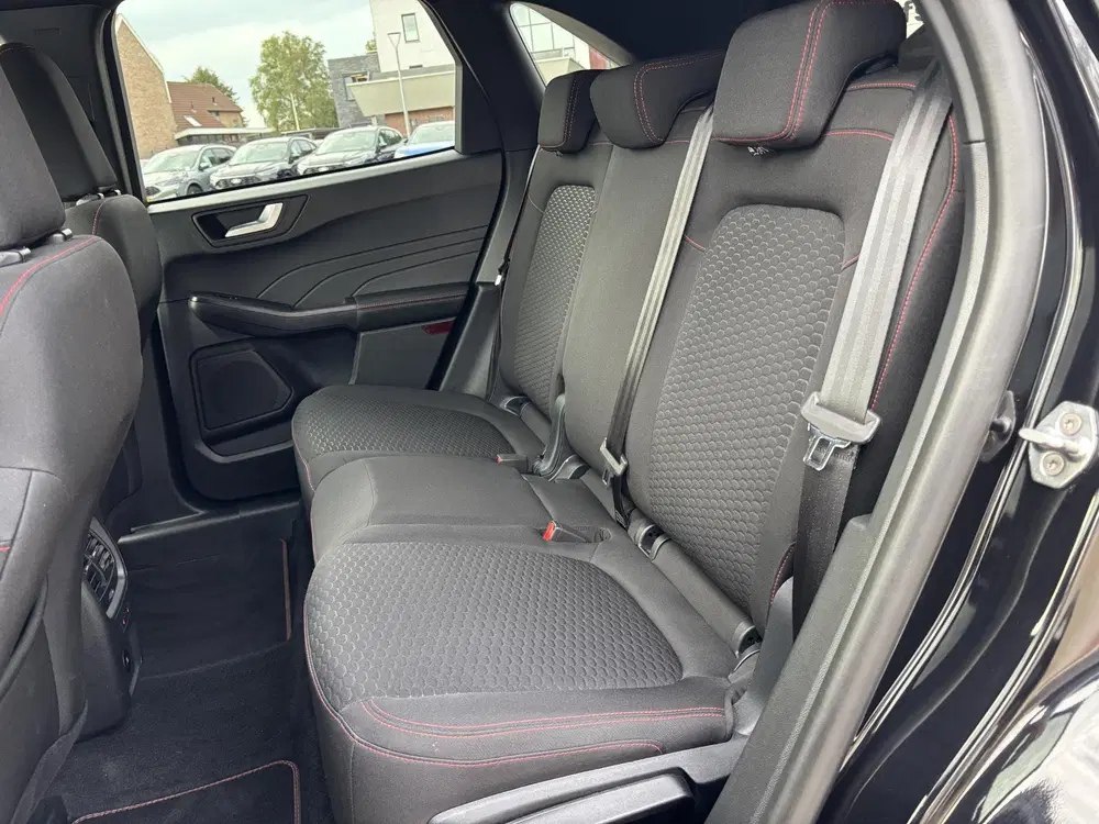 Ford Kuga 2.5 PHEV ST-Line 243pk Wegklapbare Trekhaa uit 2025, foto 10