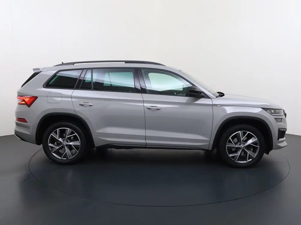 Skoda Kodiaq 1.5 TSI Sportline Business Automaat uit 2022, foto 3