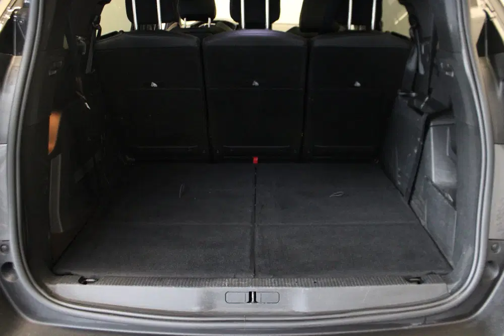 Peugeot 5008 1.2 PureTech Blue Lease GT uit 2021, foto 12