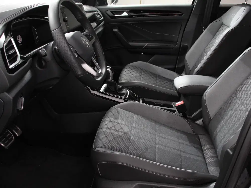 Volkswagen T-Roc 1.5 TSI DSG R-Line Climate control Adaptie uit 2025, foto 8