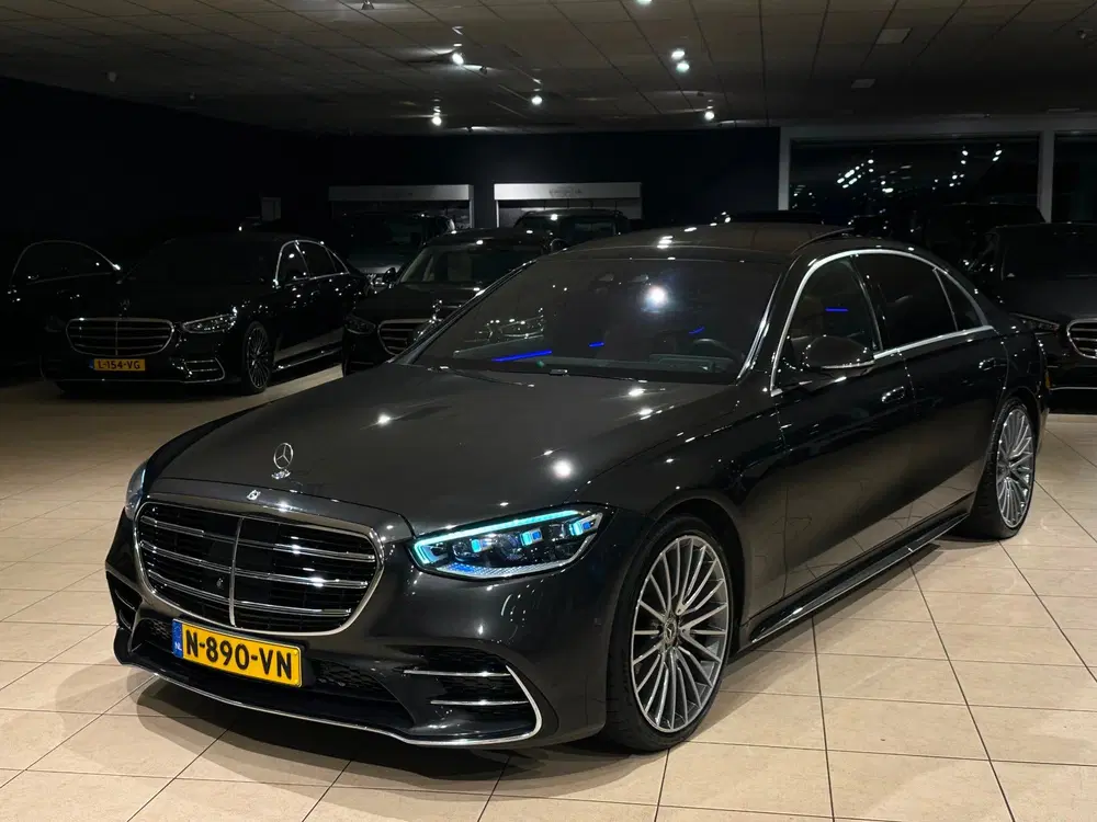 Mercedes-Benz S-Klasse S400 d 4MATIC LANG AMG uit 2022, foto 2