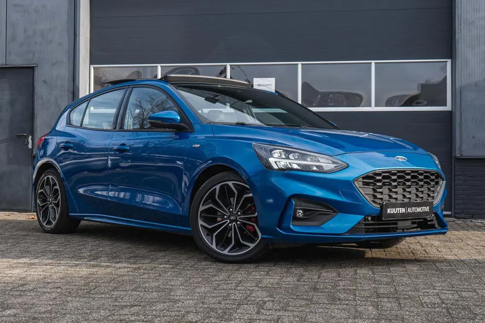 Ford Focus 1.5 EcoBoost ST Line X uit 2019, foto 2
