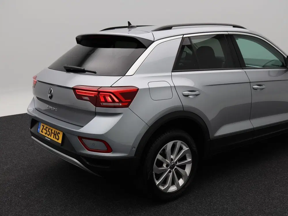 Volkswagen T-Roc 1.0 TSi 110 Pk Life uit 2024, foto 13