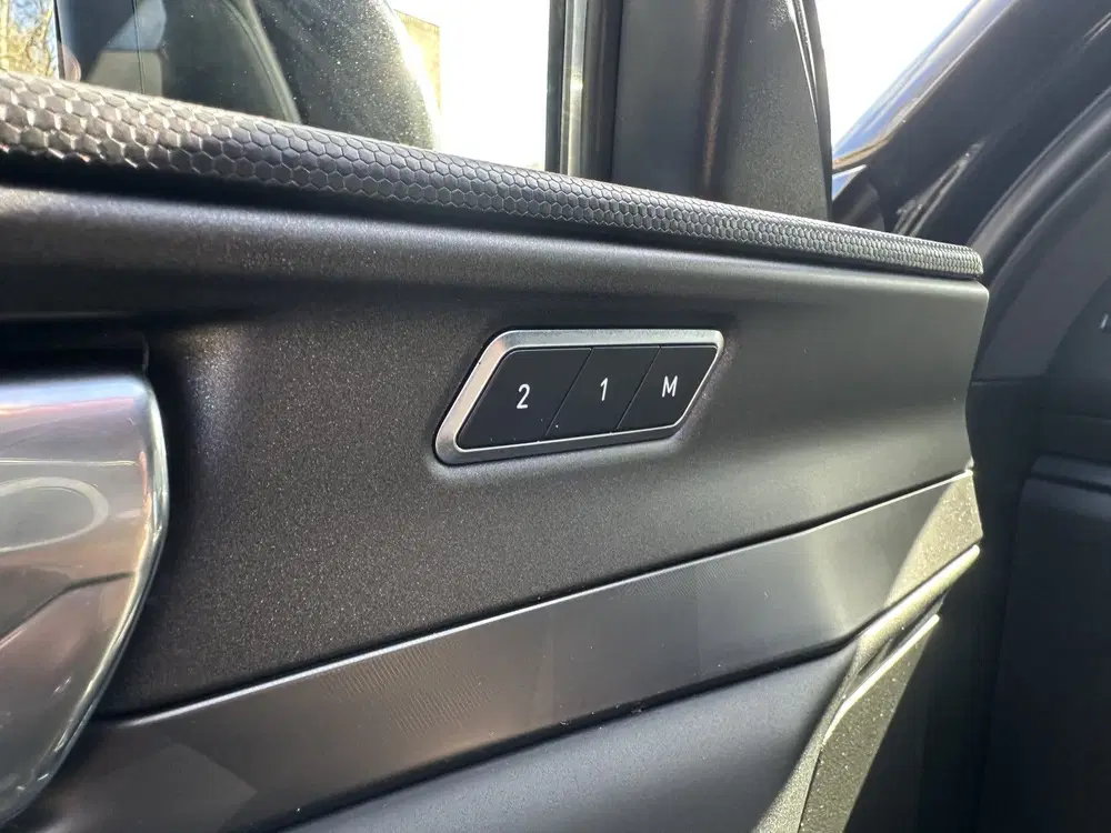 Lynk & Co 01 1.5 Black Edition uit 2024, foto 13