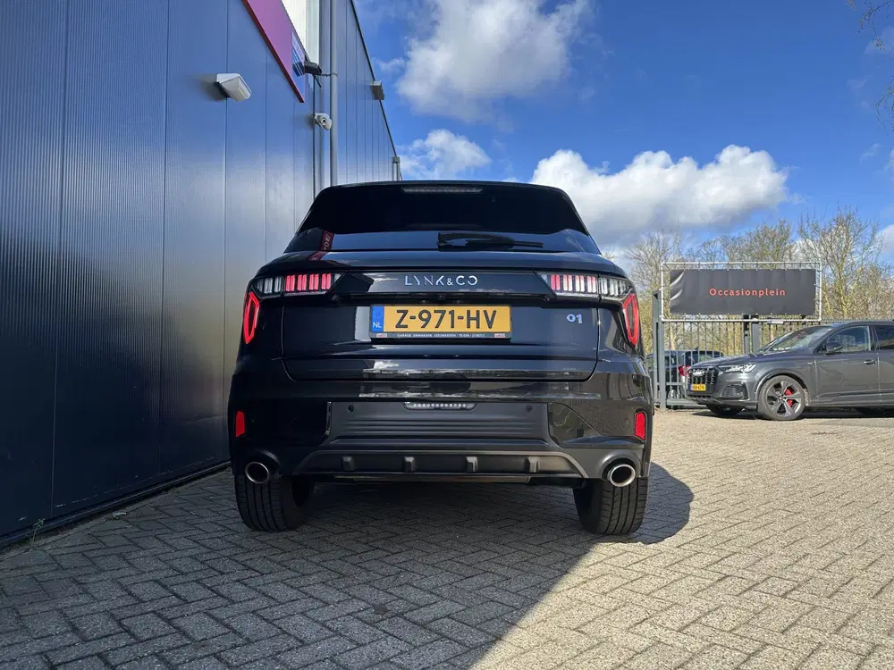 Lynk & Co 01 1.5 Black Edition uit 2024, foto 7