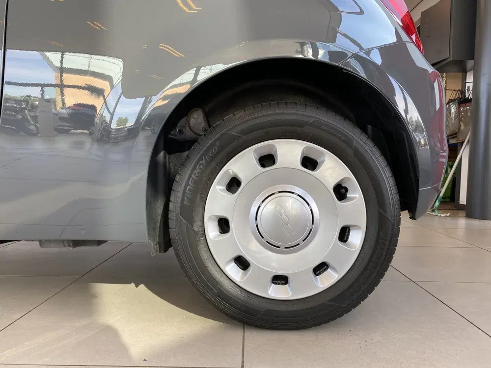 Fiat 500 1.0 Hybrid Cult uit 2022, foto 11