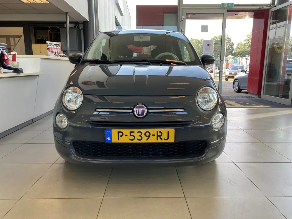 Fiat 500 1.0 Hybrid Cult uit 2022, foto 3
