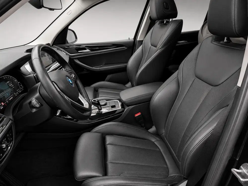 BMW X3 Executive uit 2022, foto 2