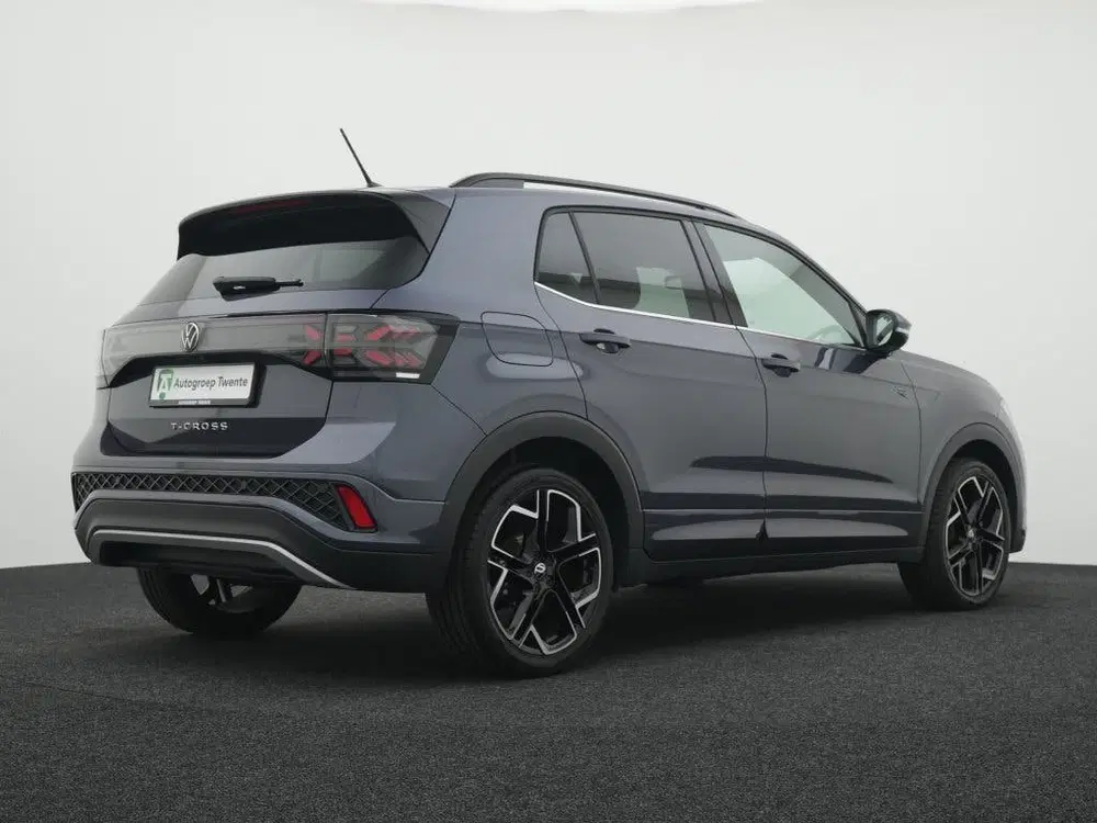 Volkswagen T-Cross 1.0 TSI R-Line 115PK DSG Automaat uit 2025, foto 2