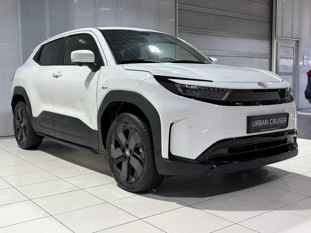 Toyota Urban Cruiser Executive 61 kWh Direct Leverbaar uit 2026, foto 4