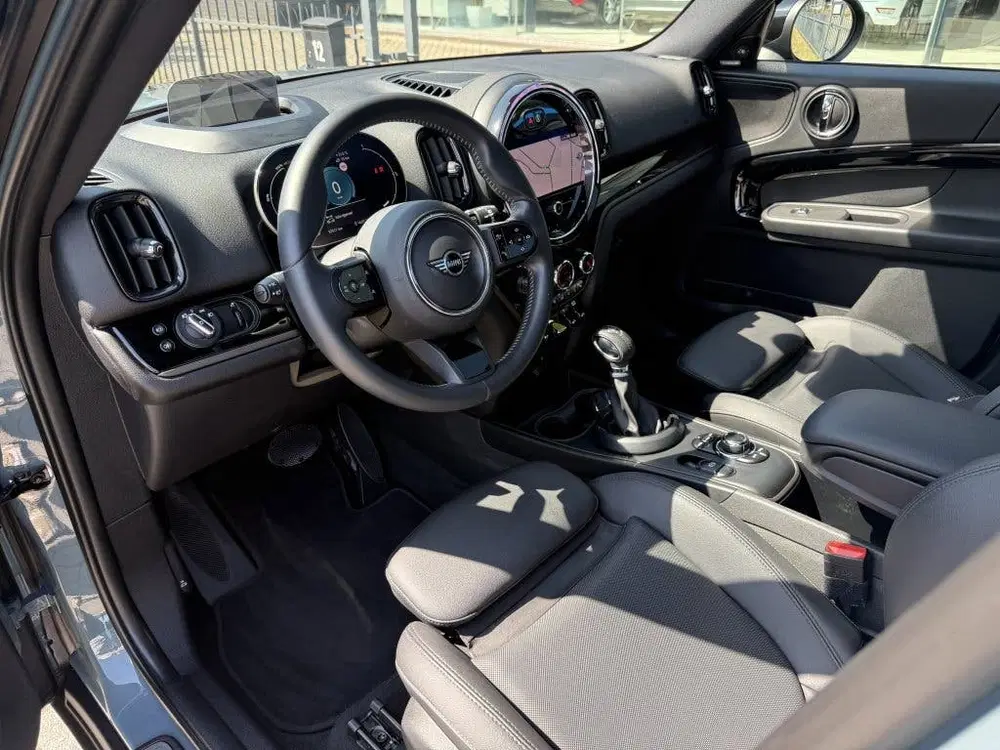 Mini Countryman 1.5 Cooper S E ALL4 I Leder I Pano I Memor uit 2022, foto 2