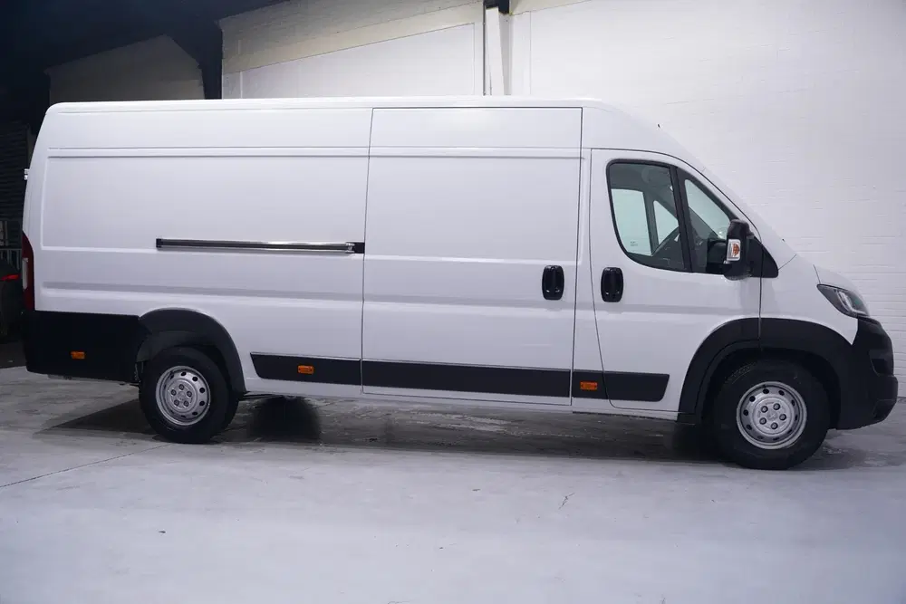 Peugeot Boxer 2.2 BlueHDi 165 pk L4H2 Navi uit 2021, foto 8