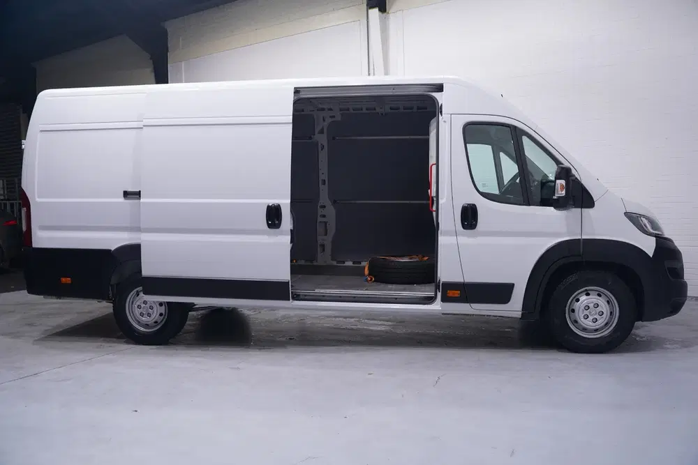 Peugeot Boxer 2.2 BlueHDi 165 pk L4H2 Navi uit 2021, foto 9