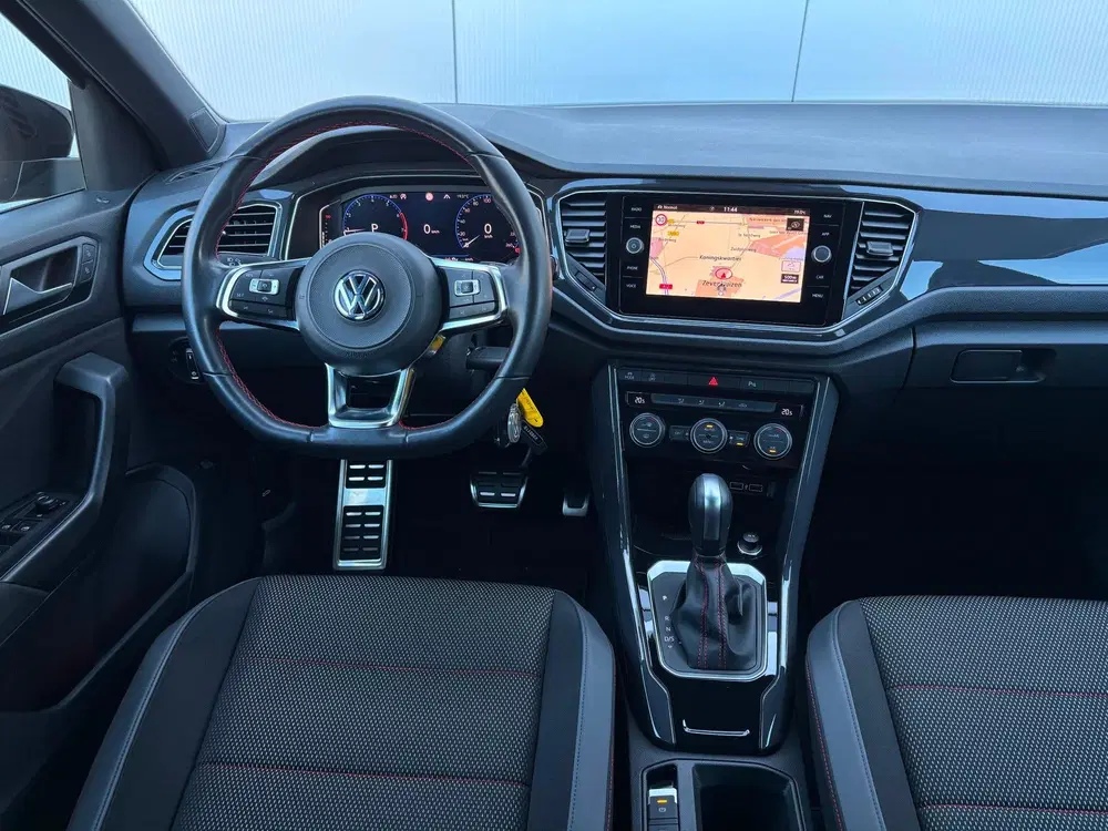 Volkswagen T-Roc 1.5 TSI (150 pk) Sport automaat uit 2020, foto 10